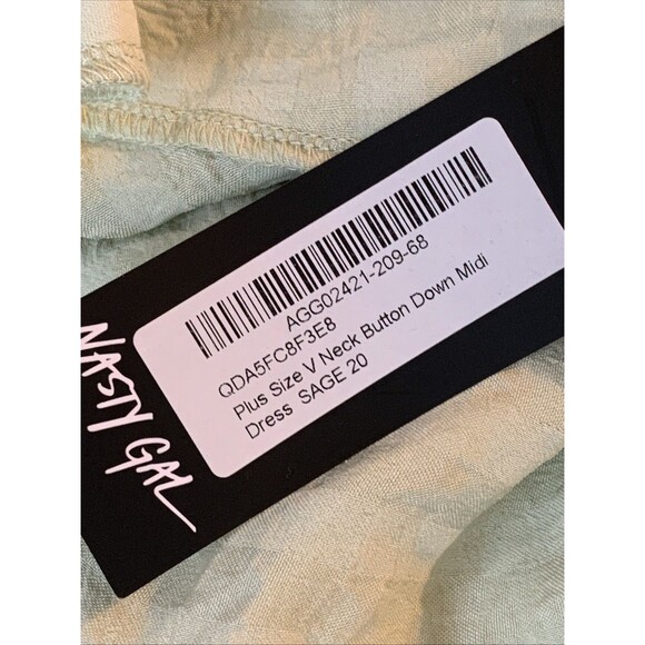 Nasty Gal Plus Size 16 Midi Dress V-neck Button Down Puff Sleeve Sage Green NWT - Picture 12 of 15